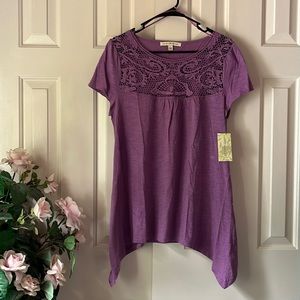 Debbie Morgan Women’s Size L Crochet Yoke Sharkbite Tunic Vintage Violet Purple